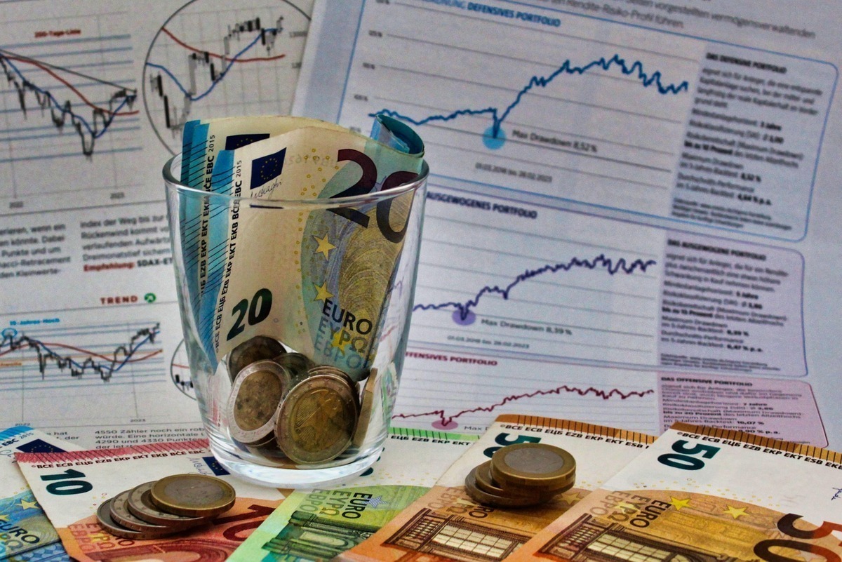 Umfassender Marktbericht zum Immobilienmarkt in Minden: Angebotslage, Nachfragesegmente, Lagequalitäten und Stadtentwicklung – ergänzt um Kennziffern und offizielle Marktberichte.